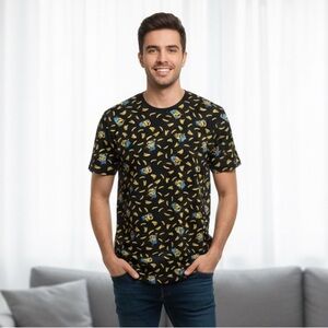 Men's Sinsay Minions Banana AOP T-Shirt Black Graphic Tee Movie Merch Size L